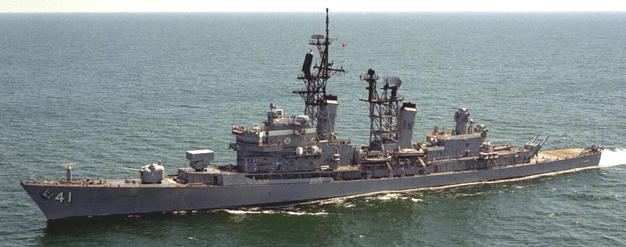 FIRST REUNION 2002 SAN DIEGO CALIFORNIA DLG-10 DDG-41 PIN USS KING 