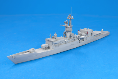 The USS Knox Class Frigate ship models kit built